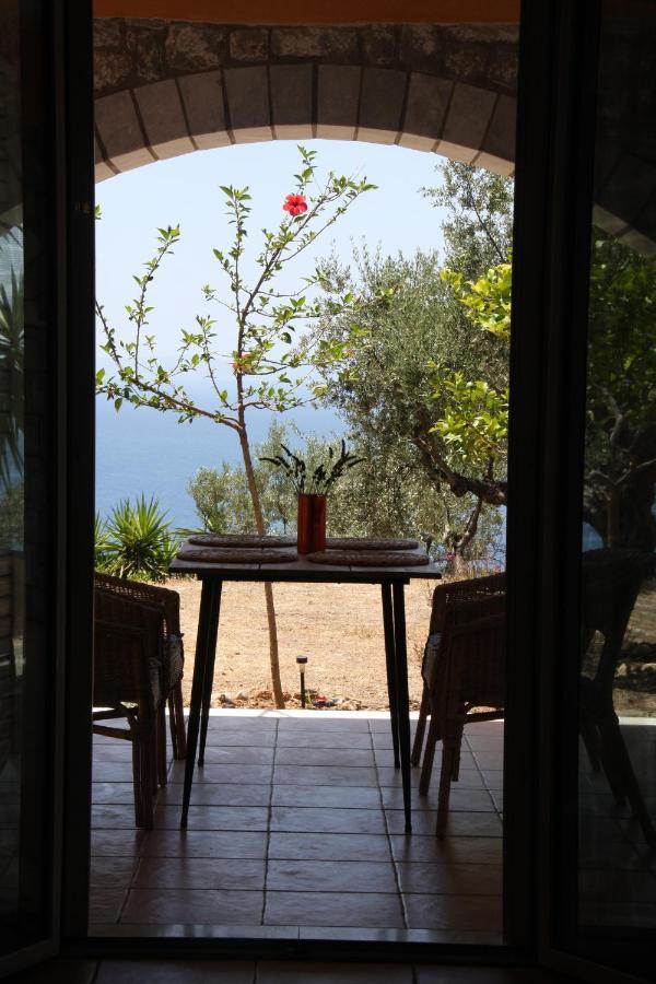 Sea And Mountain View Villa Kalamata Luaran gambar
