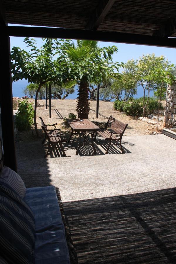 Sea And Mountain View Villa Kalamata Luaran gambar