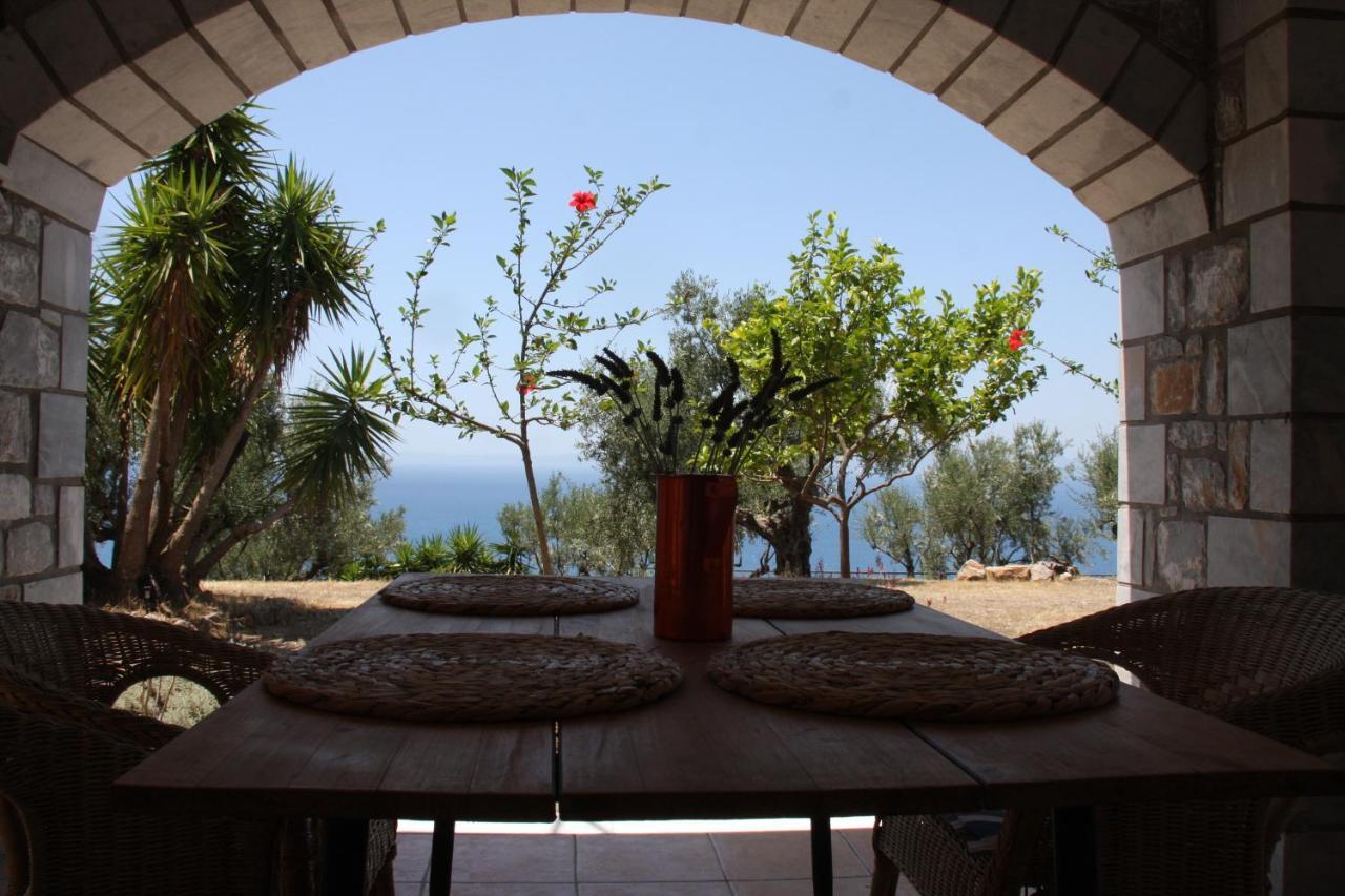 Sea And Mountain View Villa Kalamata Luaran gambar